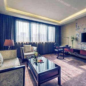 Madison Shanghai Hongqiao